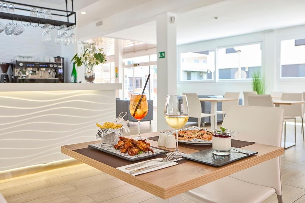 WeLikeHotel Fenix