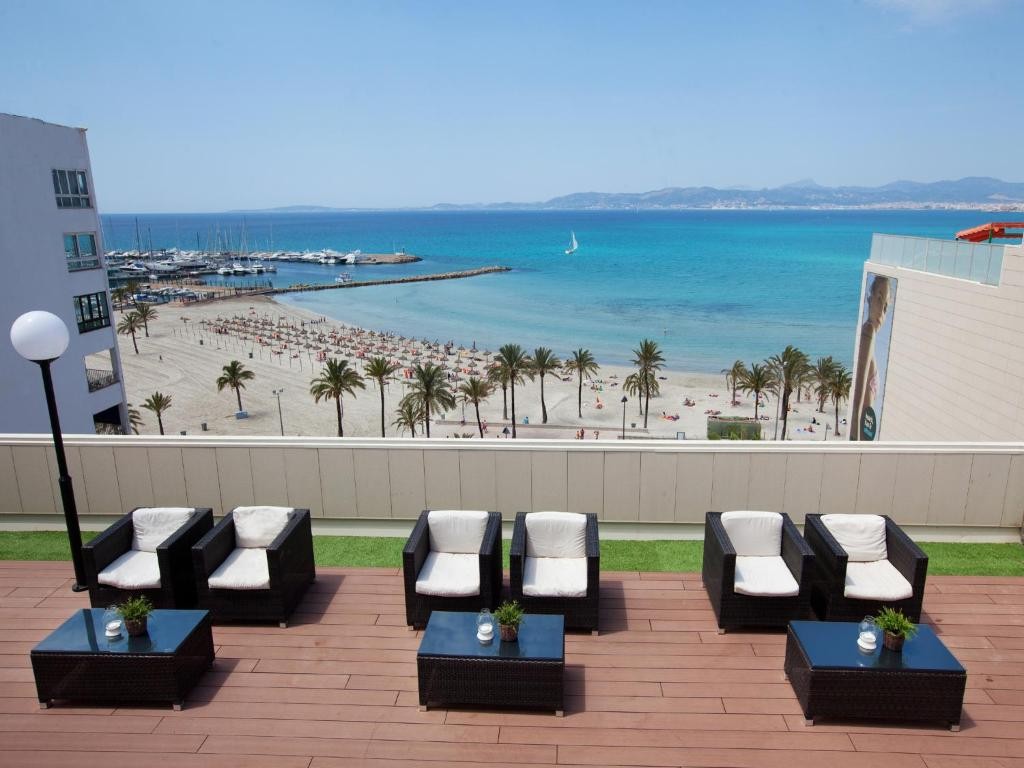 Whala!Beach Hotel