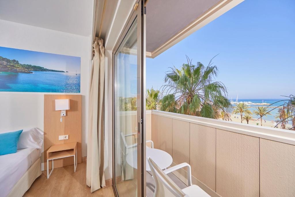 Whala!Beach Hotel