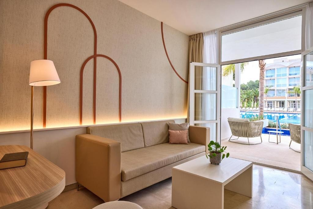 Zafiro Alzinar Mar (Adults Only 16+)