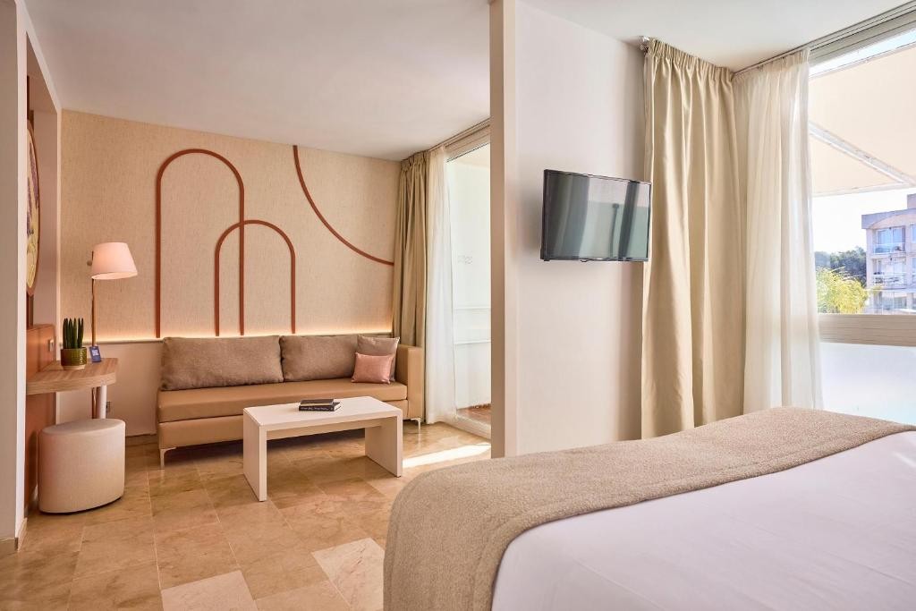 Zafiro Alzinar Mar (Adults Only 16+)