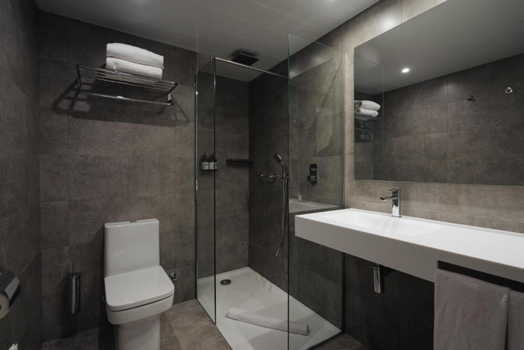 THB El Cid (Adults Only +18 Y.o)