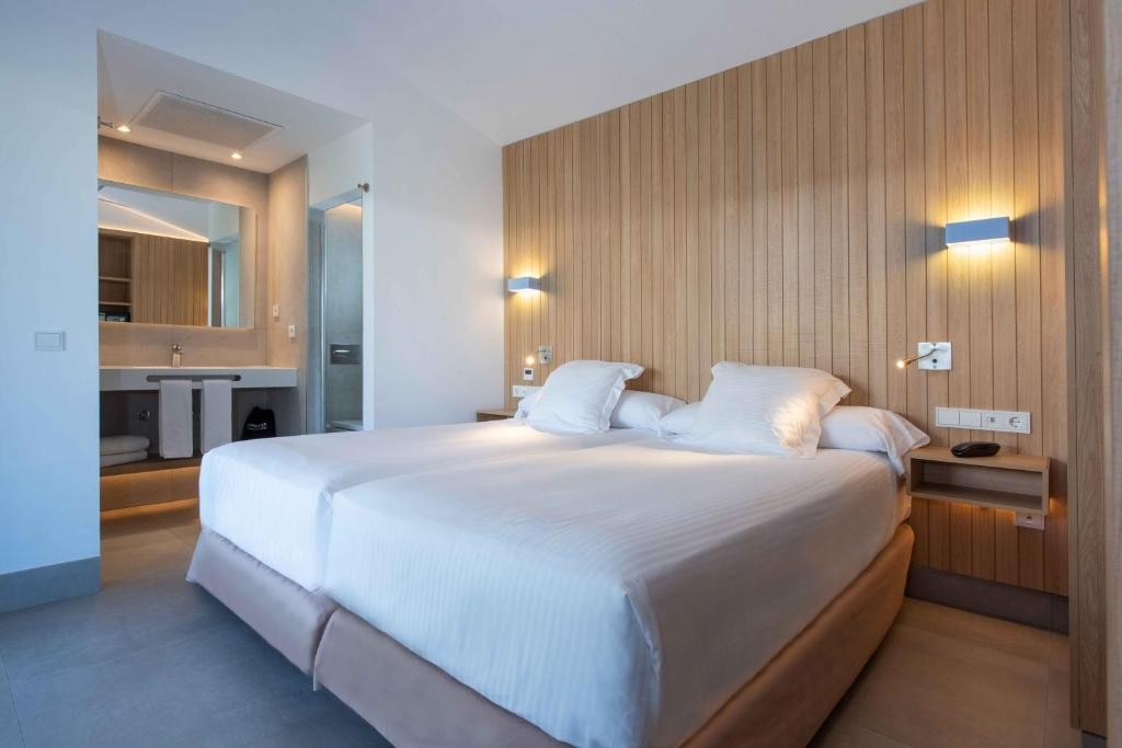 Valentin Playa De Muro Aparthotel