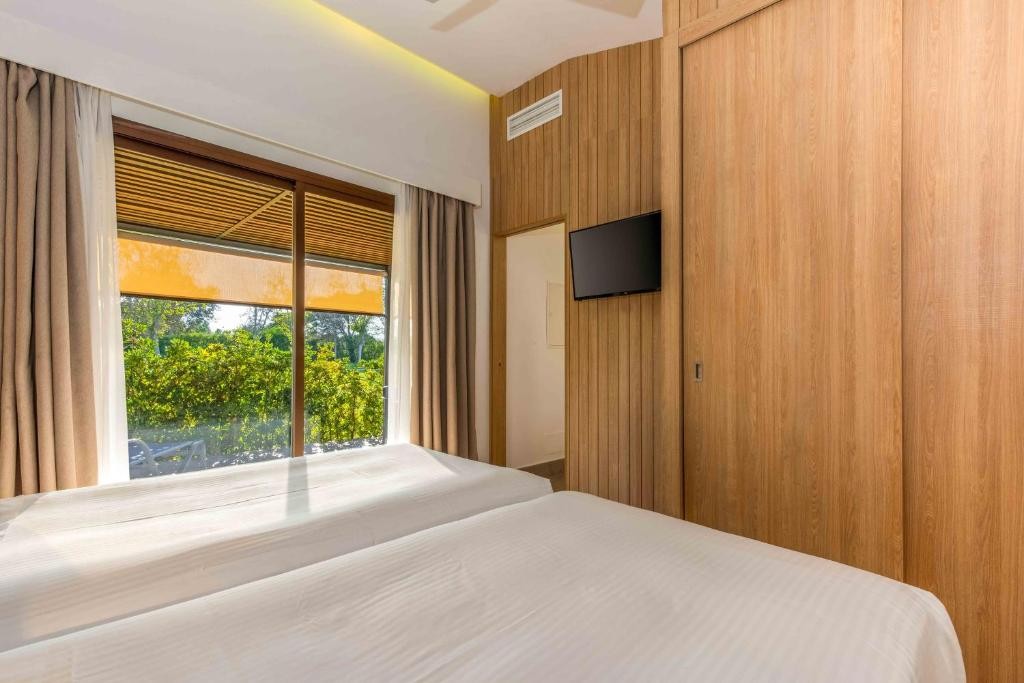 Valentin Playa De Muro Aparthotel