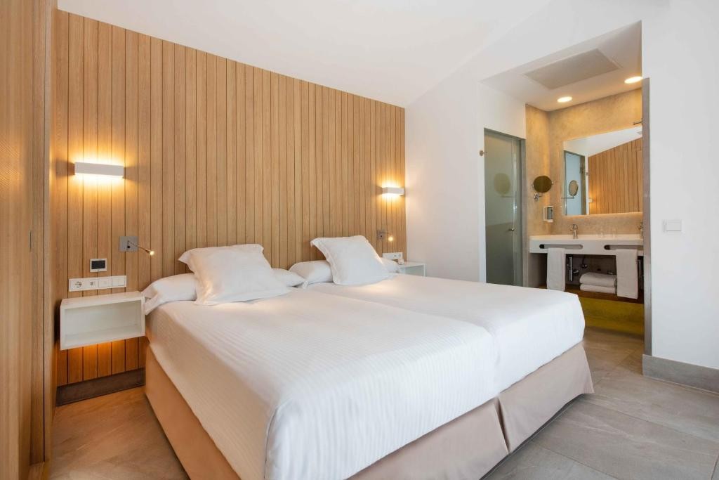 Valentin Playa De Muro Aparthotel