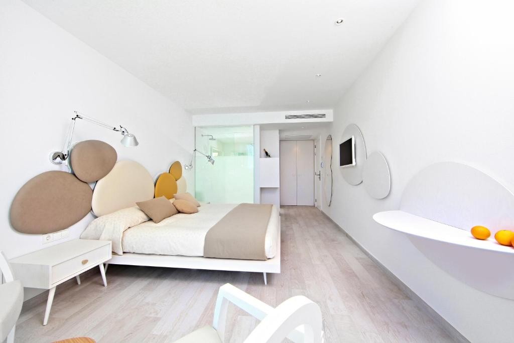 Son Moll Sentits Hotel & SPA (Adults Only From 18 y.o.)