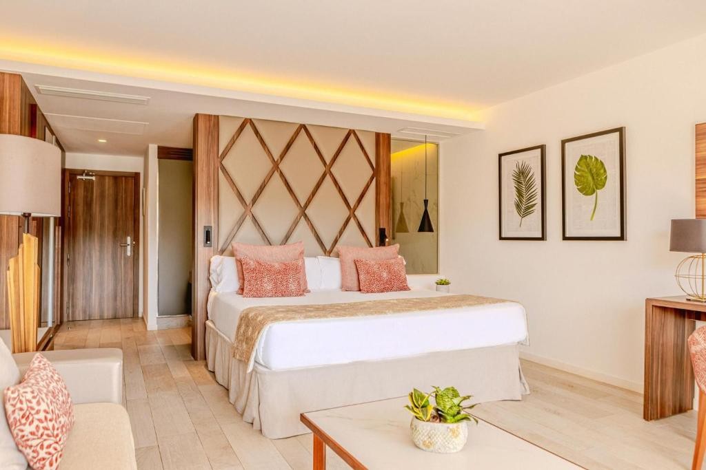 Zafiro Palmanova & Spa
