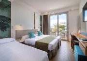 Js Yate Hotel