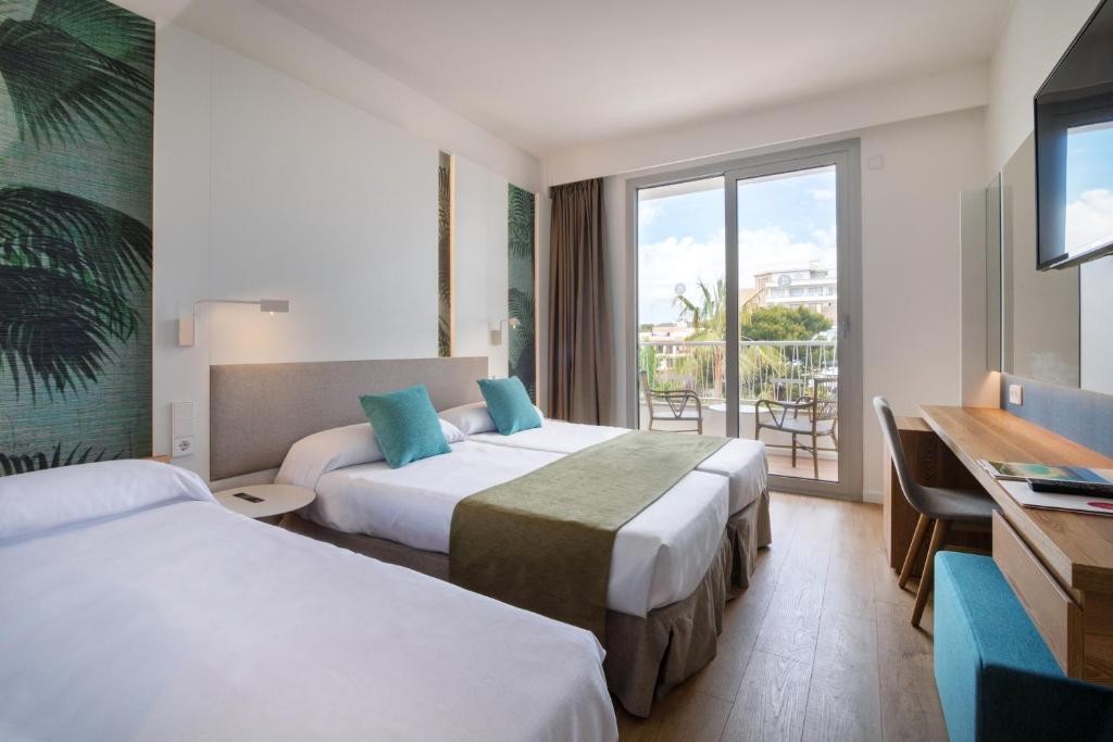 Js Yate Hotel