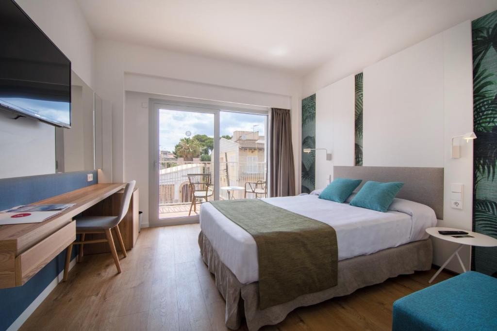 Js Yate Hotel