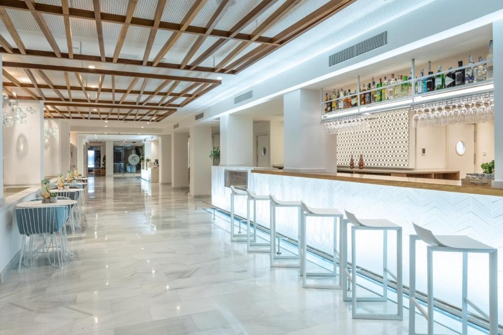 Js Yate Hotel