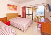 MLL Caribbean Bay