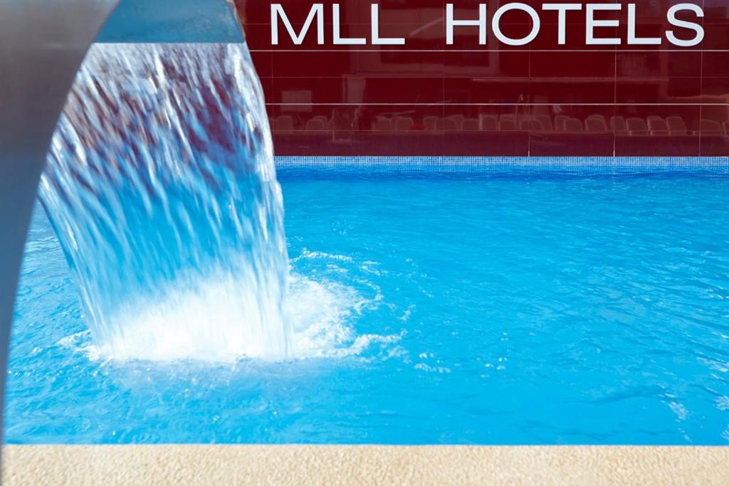 MLL Caribbean Bay