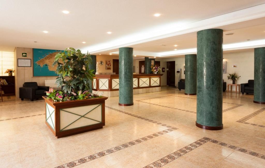 Riutort Hotel
