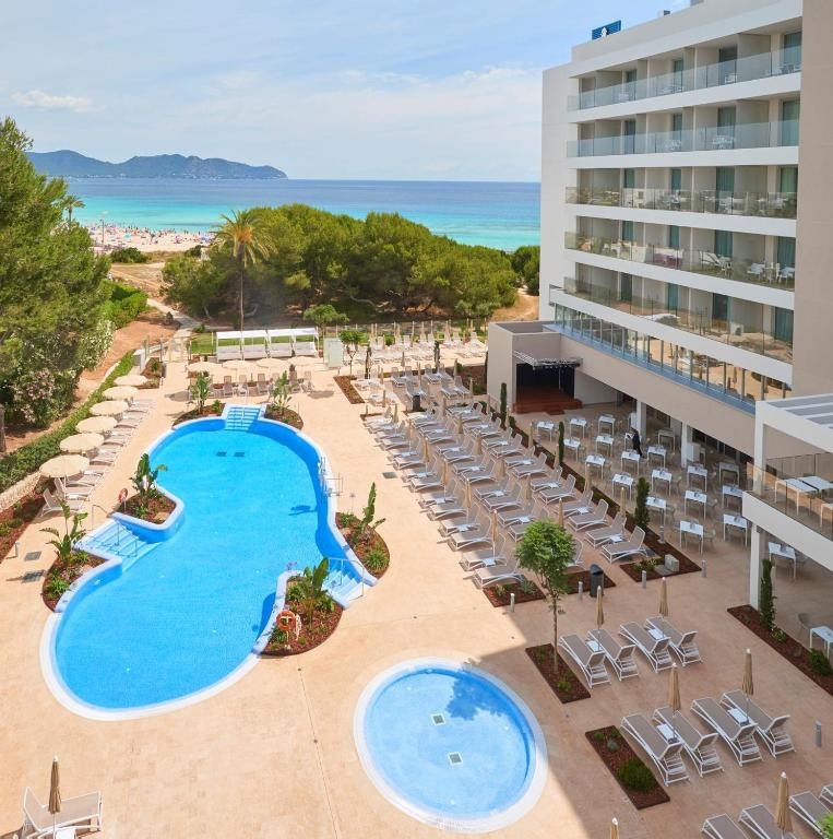 Hipotels Bahia Cala Millor (Adults Only 18+)