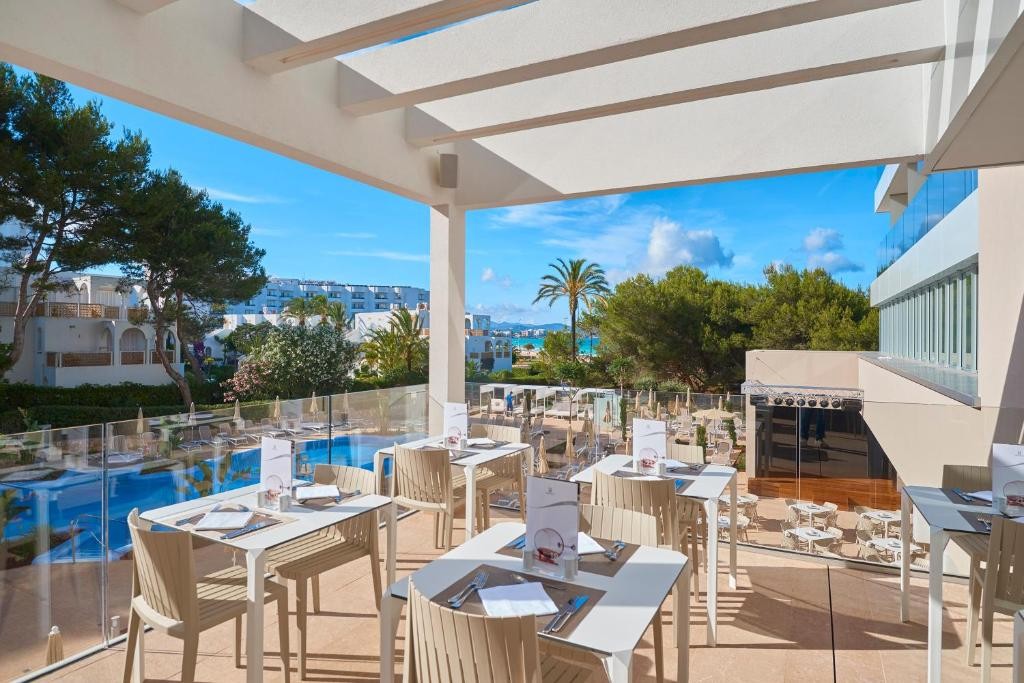 Hipotels Bahia Cala Millor (Adults Only 18+)