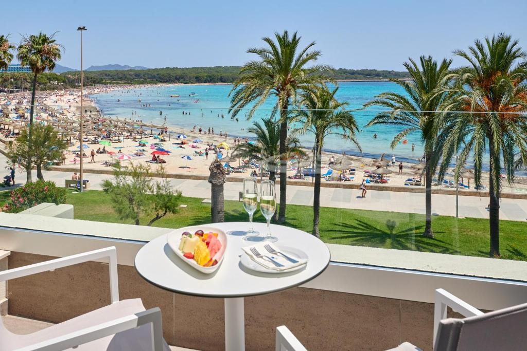 Hipotels Mediterraneo (Adults Only 18+)