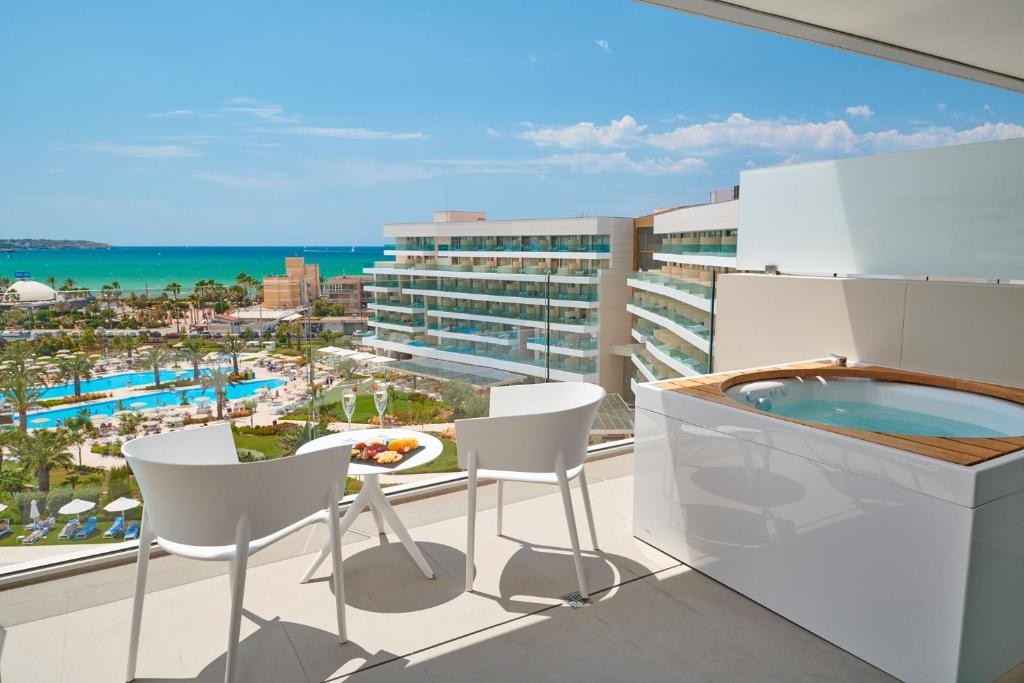 Hipotels Playa De Palma Palace