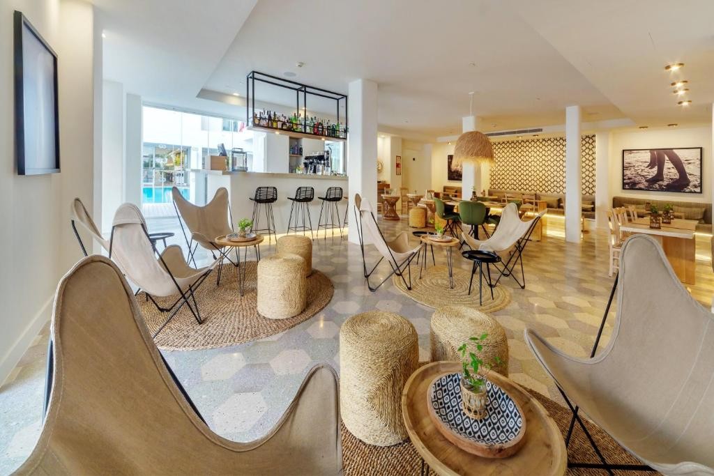 HM Alma Beach (Adults Only +18)