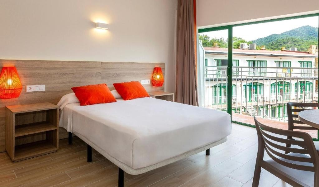 Medplaya Aparthotel Sant Eloi