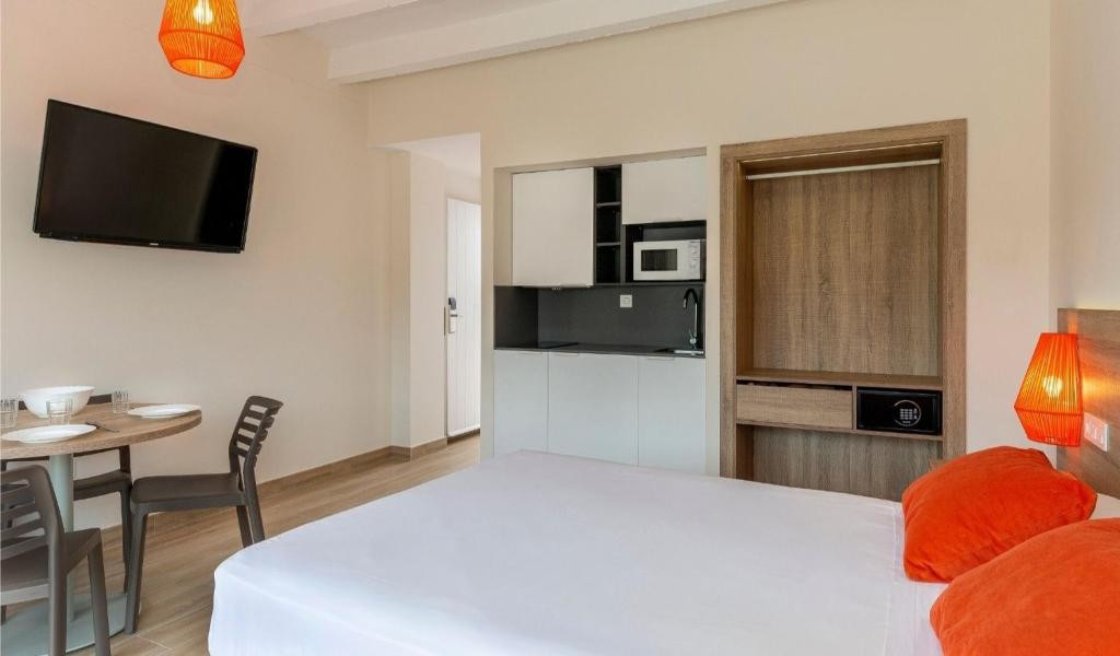 Medplaya Aparthotel Sant Eloi
