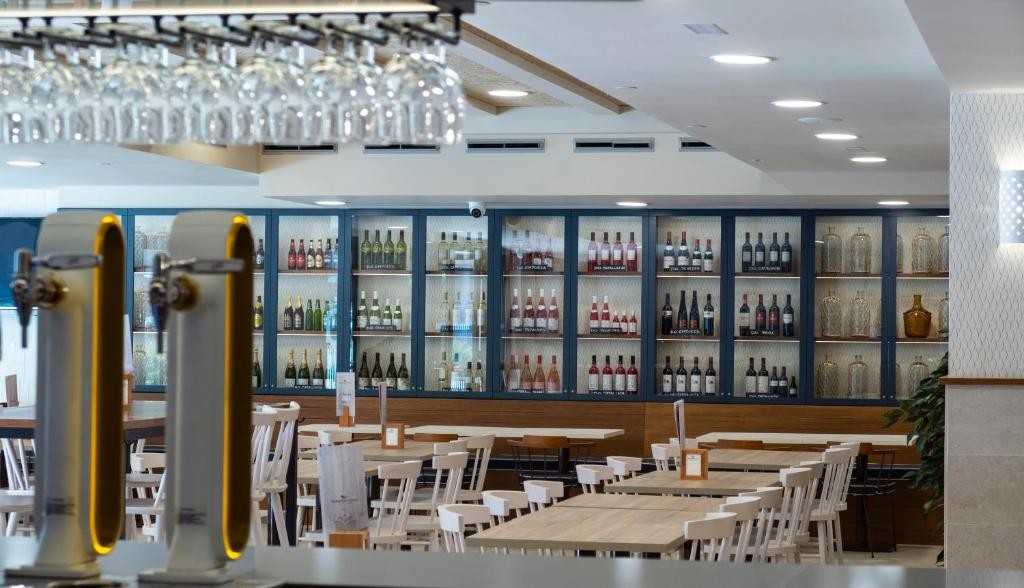 Rosamar Es Blau (Adults Only From 21 y.o.)