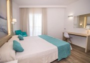 Eix Lagotel Hotel & Apartments