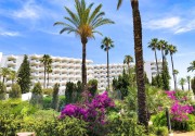 Eix Lagotel Hotel & Apartments