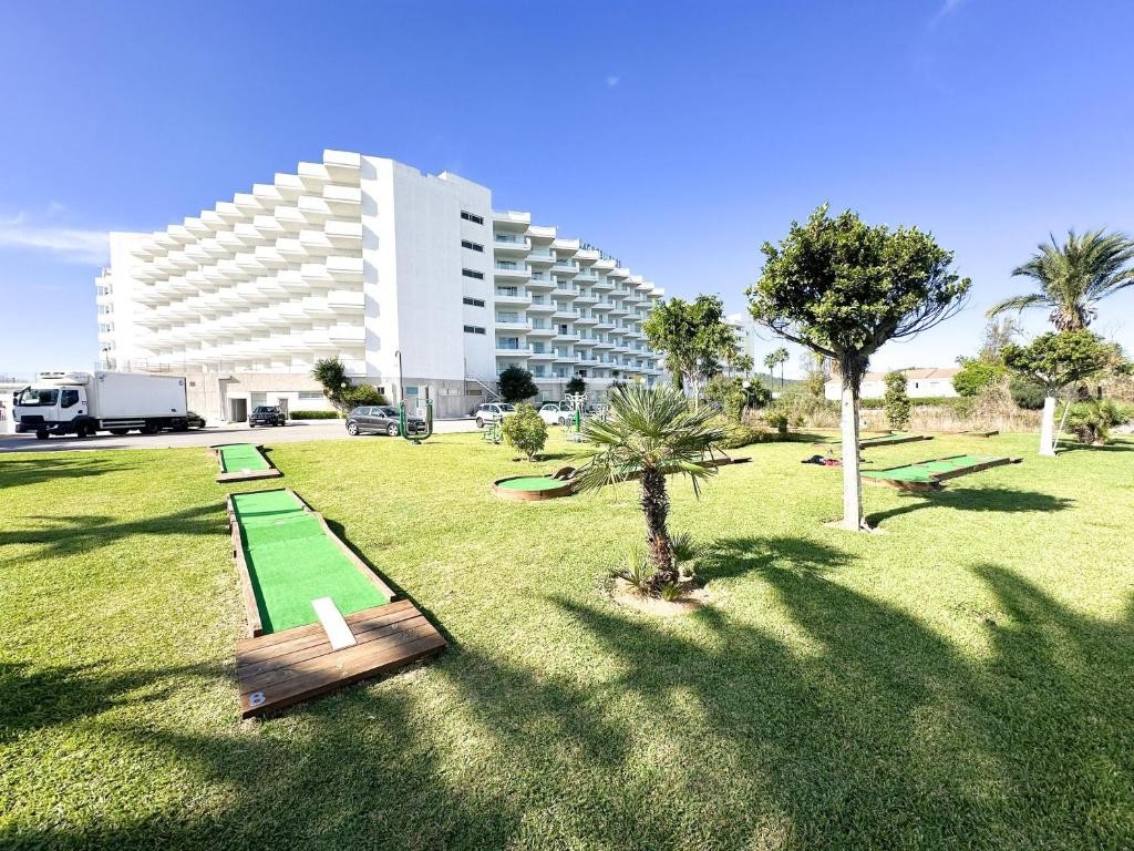 Eix Lagotel Hotel & Apartments