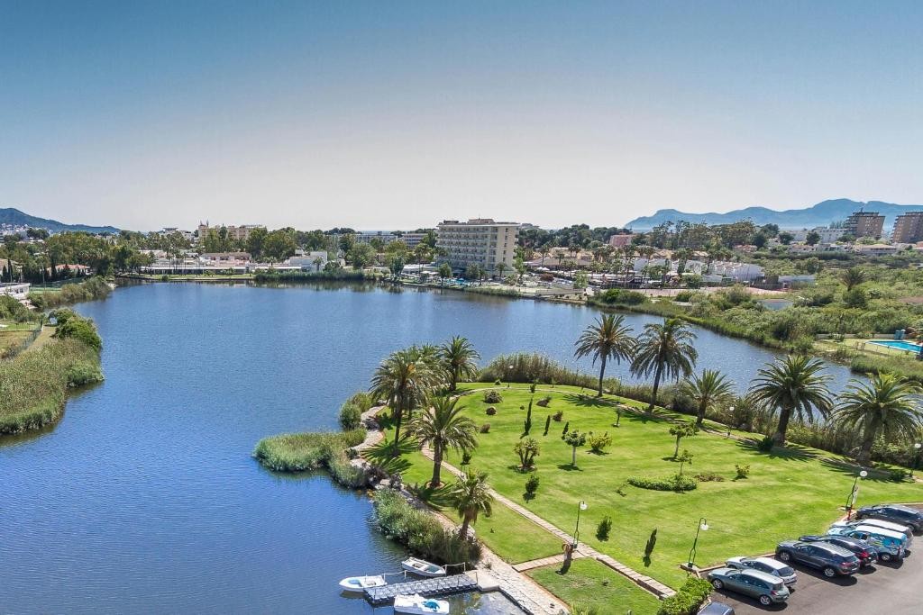 Eix Lagotel Hotel & Apartments