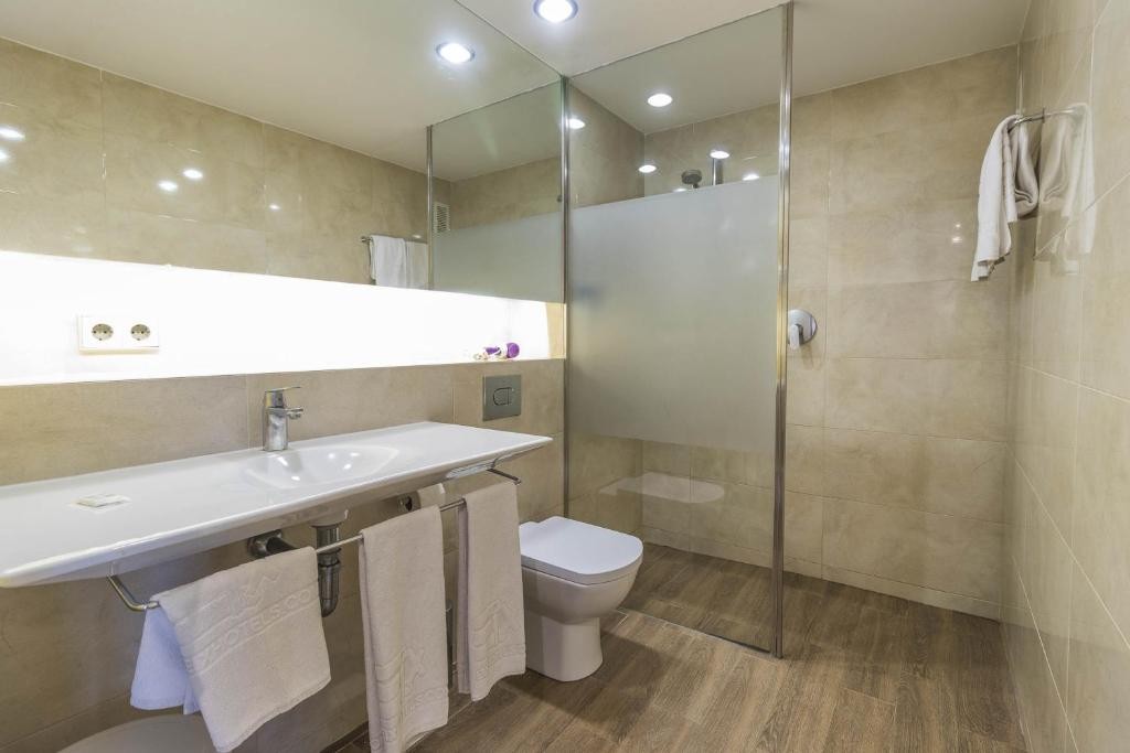 Eix Platja Daurada Aparthotel