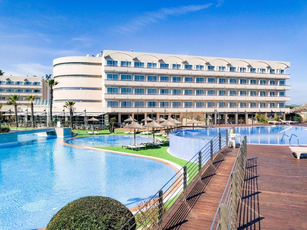 Eix Platja Daurada Aparthotel