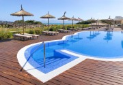 Eix Platja Daurada Aparthotel
