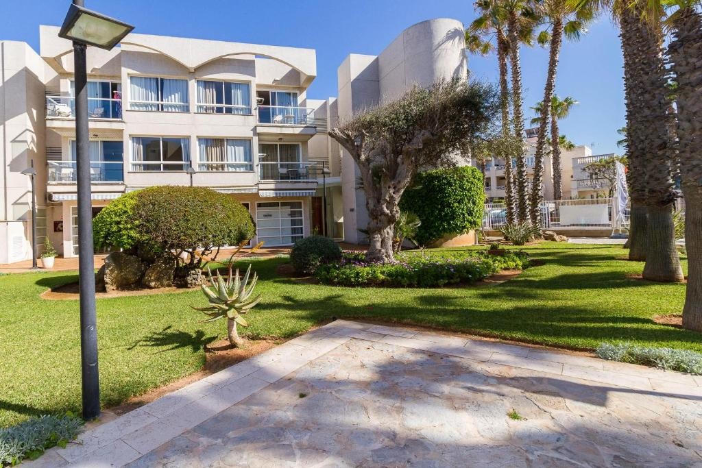 Eix Platja Daurada Aparthotel