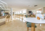 Eix Platja Daurada Aparthotel