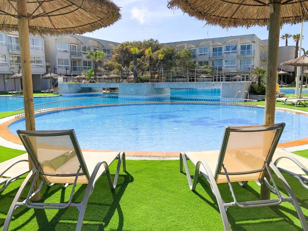 Eix Platja Daurada Aparthotel