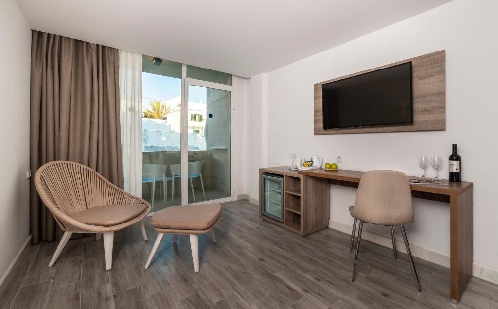 Globales Hotel Don Pedro (Adults Only from 18 y.o.)