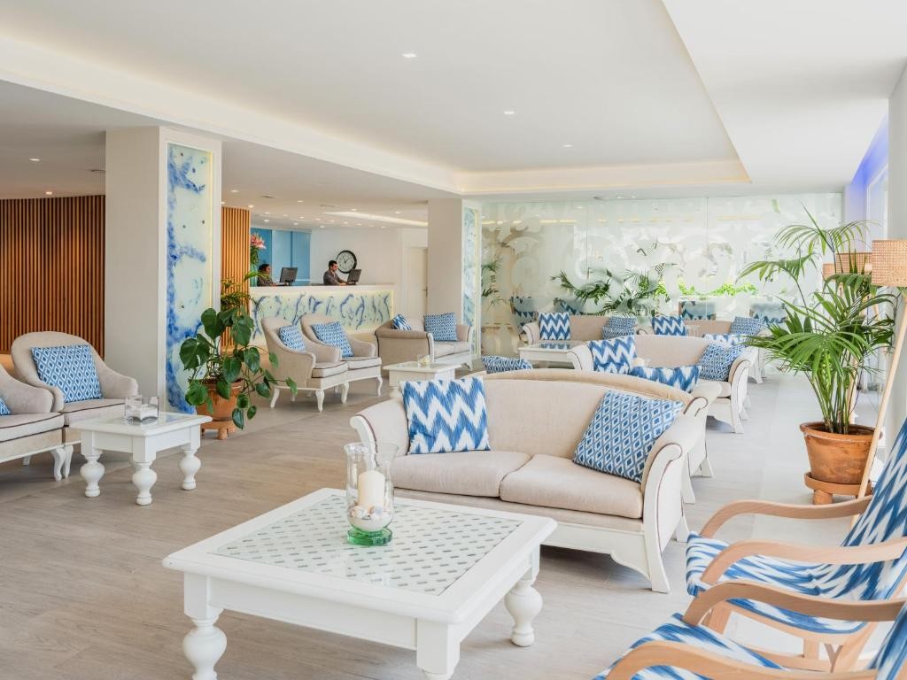 Grupotel Maritimo