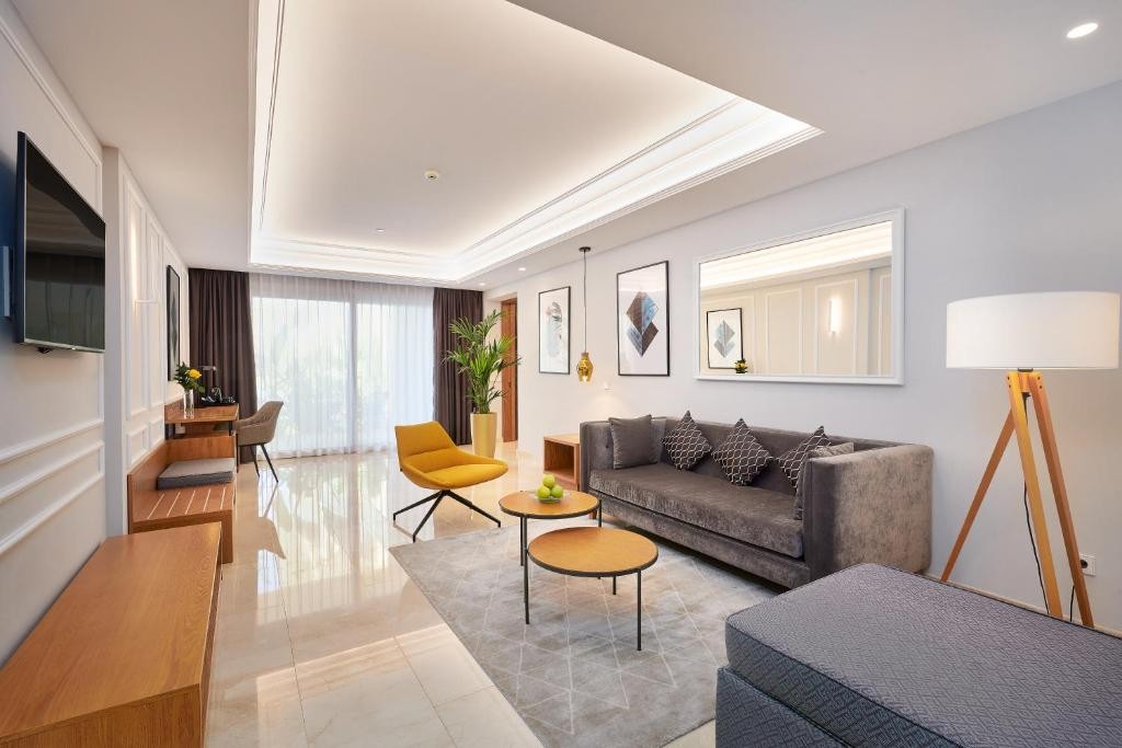 Grupotel Playa De Palma Suites & Spa