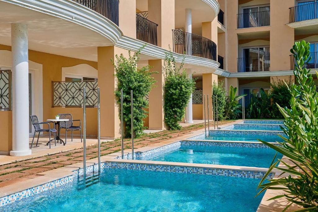 Grupotel Playa De Palma Suites & Spa