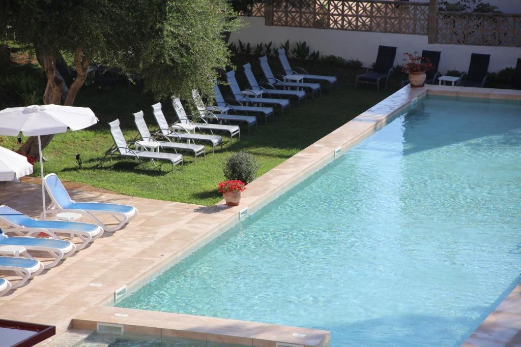 Clumba Hotel