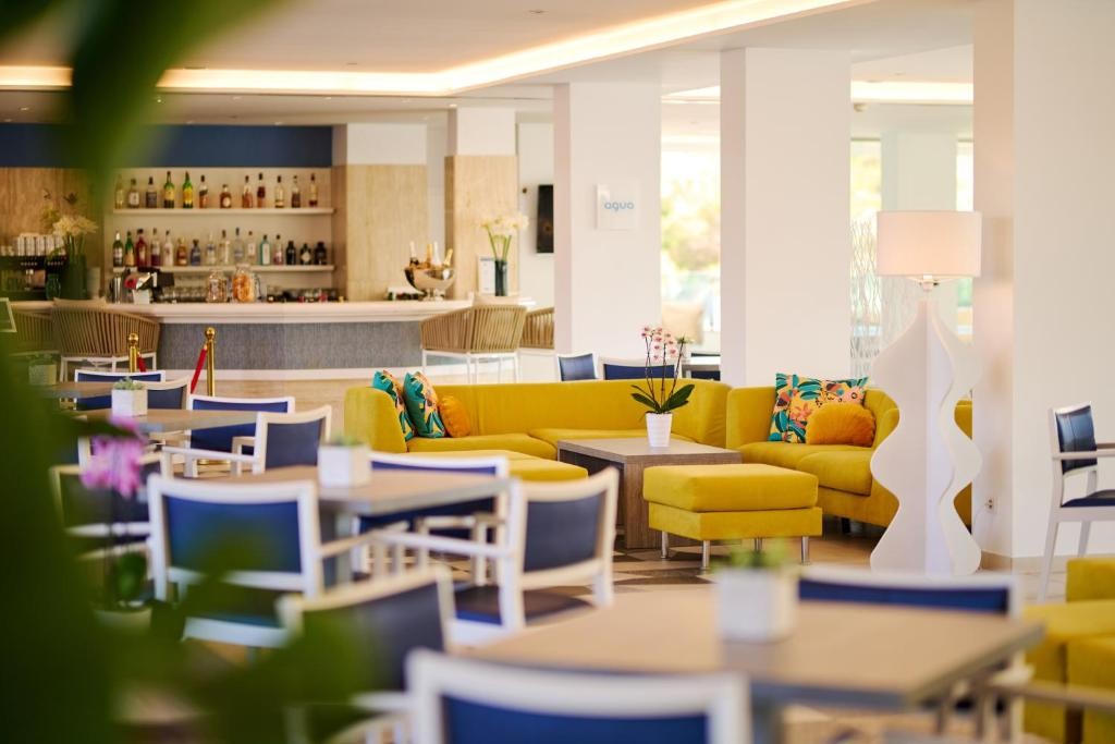 AluaSoul Carolina (Adults Only From 16 Y.o.)