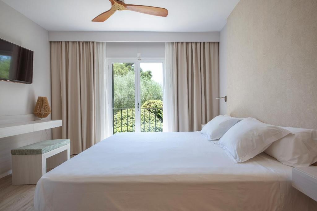 Blau Colonia Sant Jordi Resort & Spa