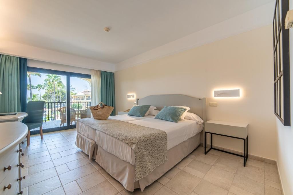 CM Mallorca Palace (Adults Only from 16 y.o.)