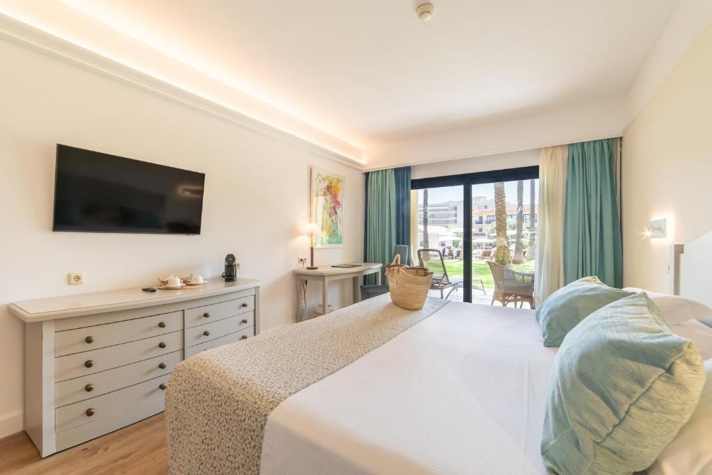 CM Mallorca Palace (Adults Only from 16 y.o.)