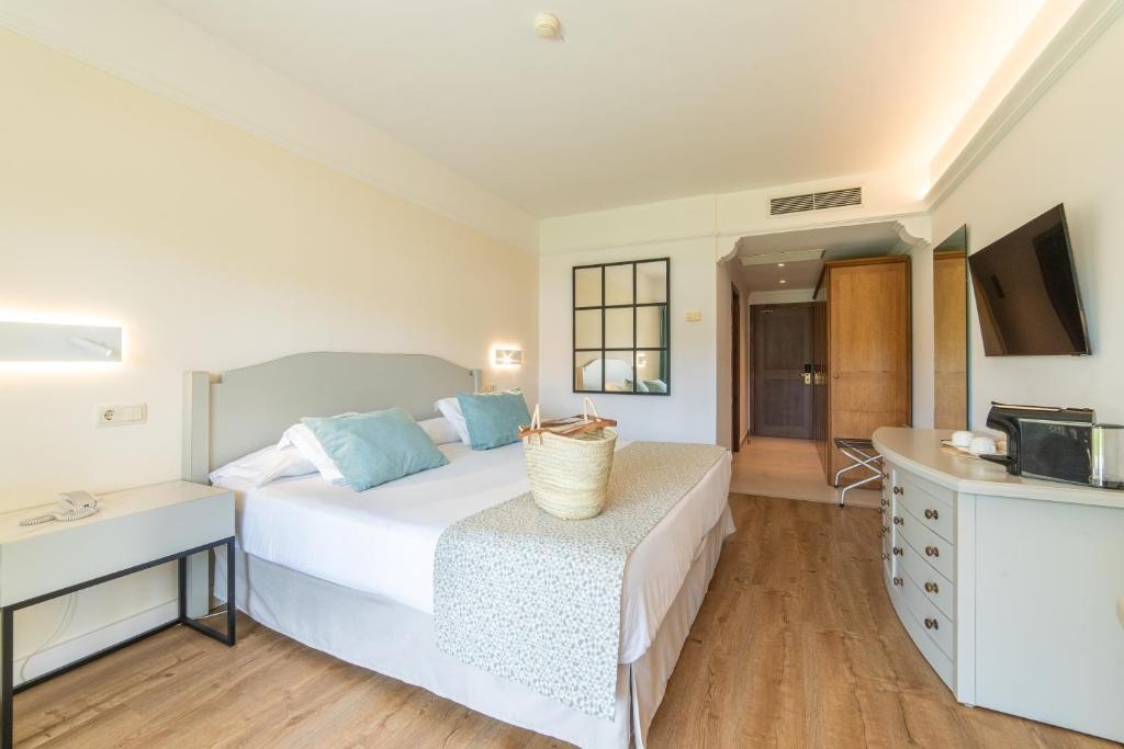 CM Mallorca Palace (Adults Only from 16 y.o.)