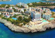 Js Cape Colom (Adults Only 18+)