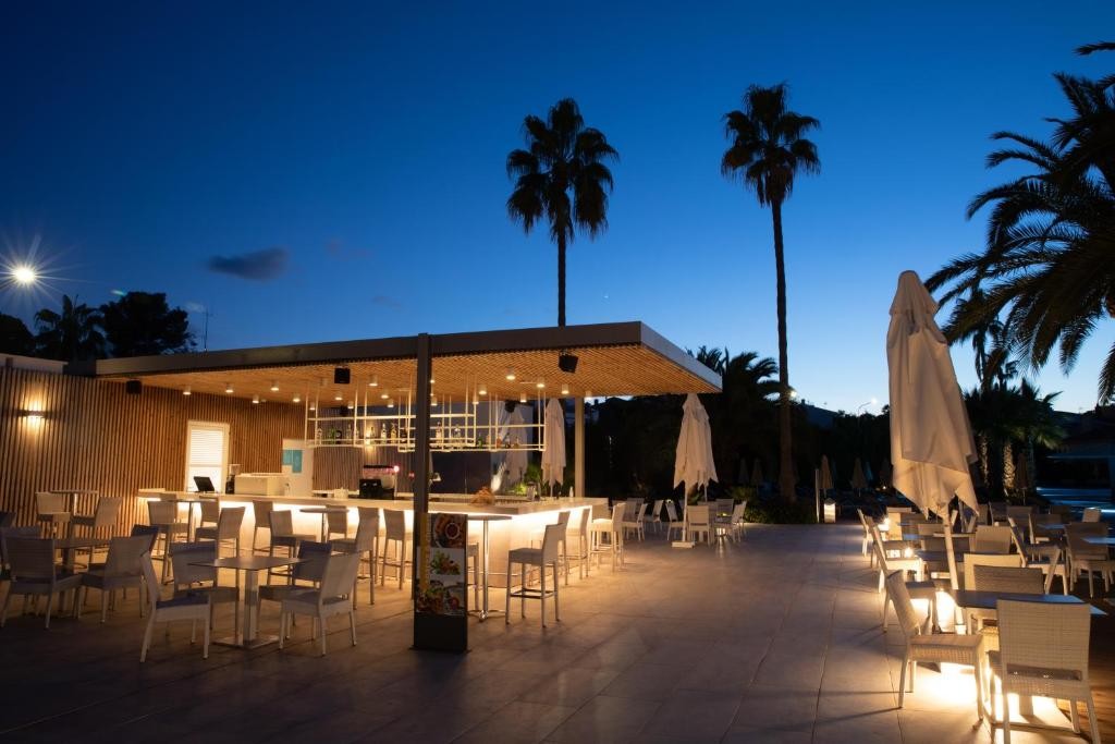 JS Portocolom Suites