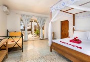 SEASHORE VILLA