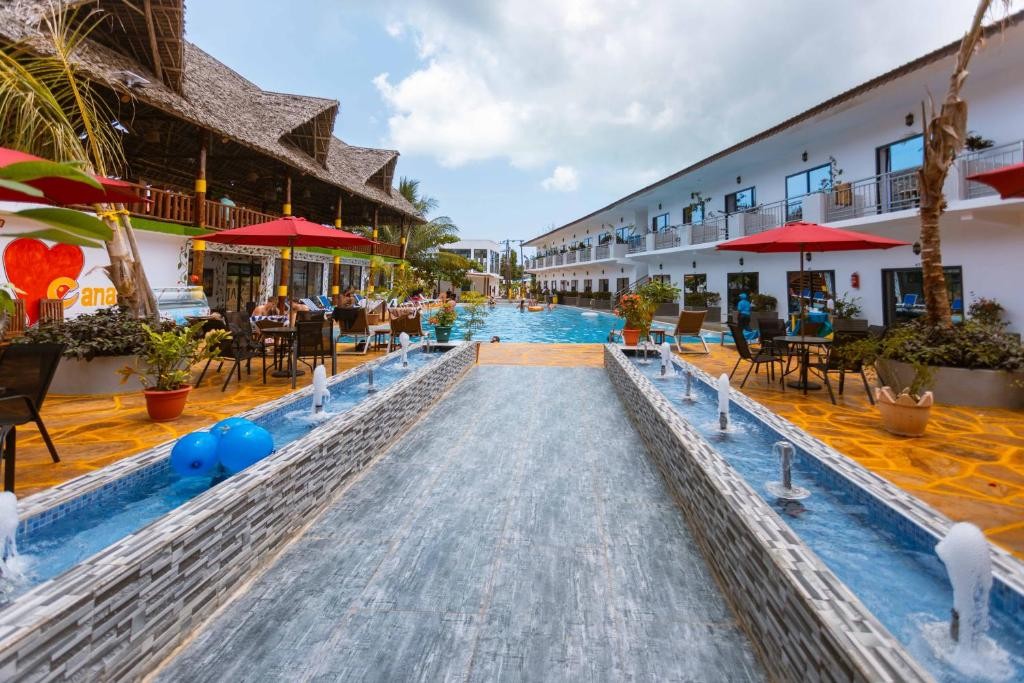 CANARY HOTEL AND SPA